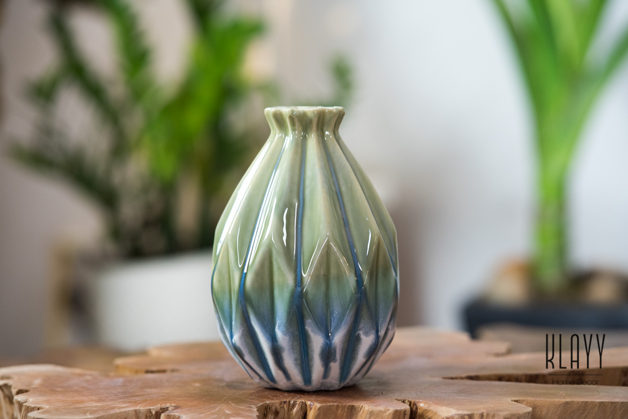 Pearl Diamond Vase